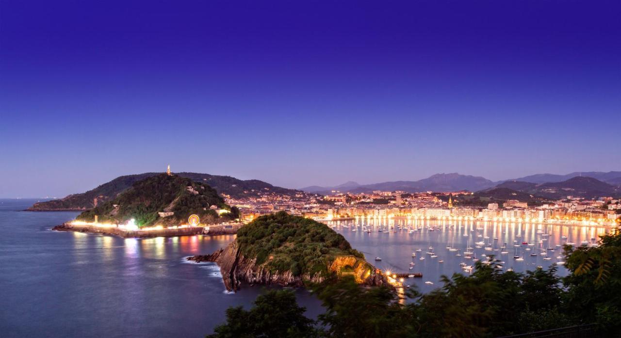 Pension Regil San Sebastián Eksteriør bilde